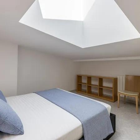 Velebos Superior - Spacious Luxury Four-room On 220 M2 - Panoramic View Of The Sea And Islands - Prestigious Location By The Sea To The New Center Of Znjan - Amenities - Free Garage Parking Space Apartamento