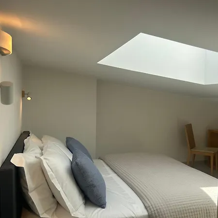 Velebos Superior - Spacious Luxury Four-room On 220 M2 - Panoramic View Of The Sea And Islands - Prestigious Location By The Sea To The New Center Of Znjan - Amenities - Free Garage Parking Space Apartamento *