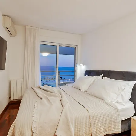 Velebos Superior - Spacious Luxury Four-room On 220 M2 - Panoramic View Of The Sea And Islands - Prestigious Location By The Sea To The New Center Of Znjan - Amenities - Free Garage Parking Space Apartamento *
