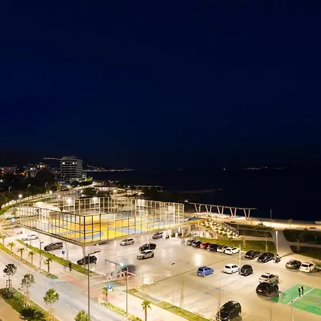 Velebos Superior - Spacious Luxury Four-room On 220 M2 - Panoramic View Of The Sea And Islands - Prestigious Location By The Sea To The New Center Of Znjan - Amenities - Free Garage Parking Space Apartamento