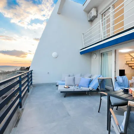 Velebos Superior - Spacious Luxury Four-room On 220 M2 - Panoramic View Of The Sea And Islands - Prestigious Location By The Sea To The New Center Of Znjan - Amenities - Free Garage Parking Space Apartamento Split