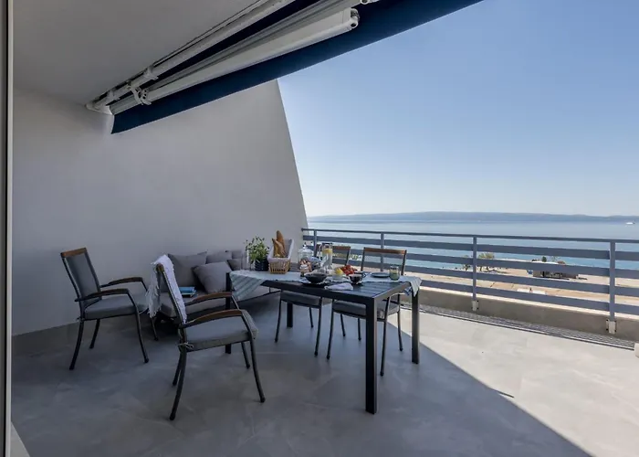 Apartmán Velebos Superior - Spacious Luxury Four-room On 220 M2 - Panoramic View Of The Sea And Islands - Prestigious Location By The Sea To The New Center Of Znjan - Amenities - Free Garage Parking Space *