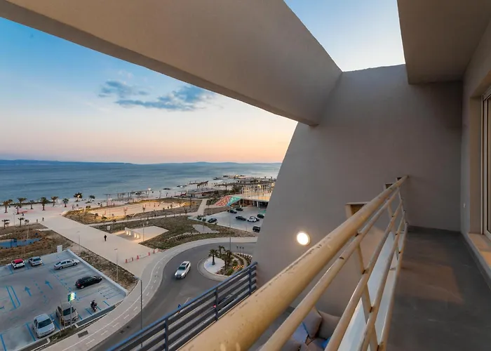 Velebos Superior - Spacious Luxury Four-room On 220 M2 - Panoramic View Of The Sea And Islands - Prestigious Location By The Sea To The New Center Of Znjan - Amenities - Free Garage Parking Space Apartmán Split