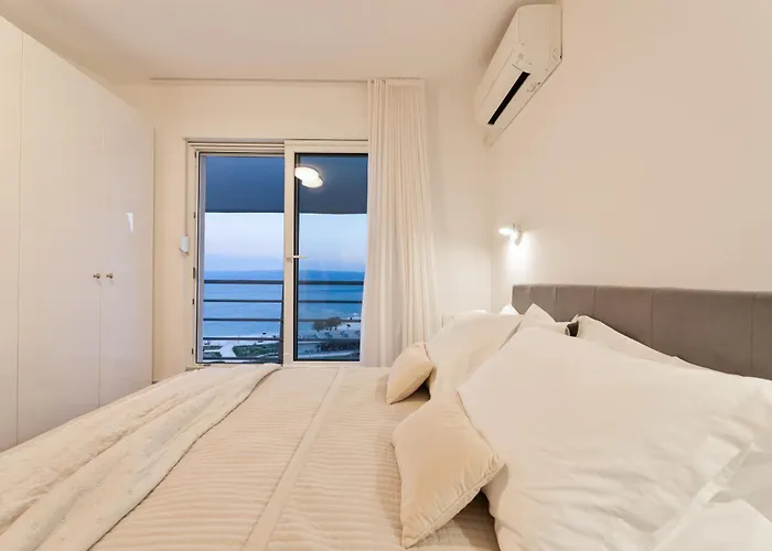Velebos Superior - Spacious Luxury Four-room On 220 M2 - Panoramic View Of The Sea And Islands - Prestigious Location By The Sea To The New Center Of Znjan - Amenities - Free Garage Parking Space Apartmán Split