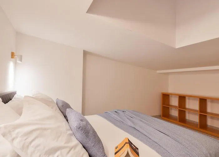 Apartmán Velebos Superior - Spacious Luxury Four-room On 220 M2 - Panoramic View Of The Sea And Islands - Prestigious Location By The Sea To The New Center Of Znjan - Amenities - Free Garage Parking Space